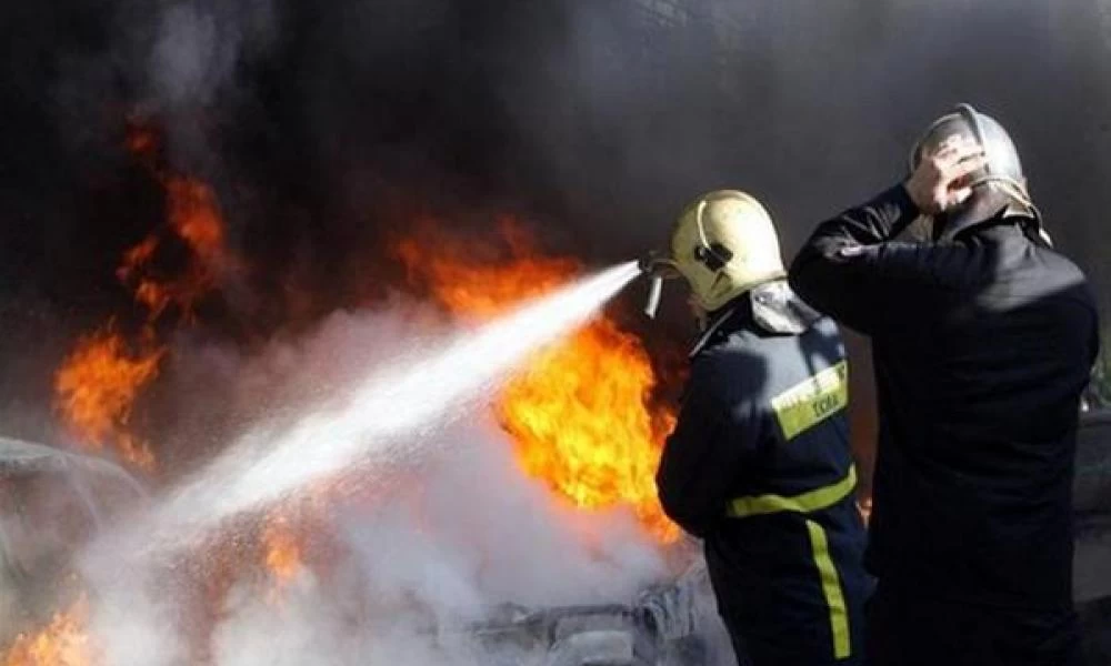 Συναγερμός στη Θεσσαλονίκη: Πυρκαγιά και διαρροή χημικής ουσίας σε εργοστάσιο